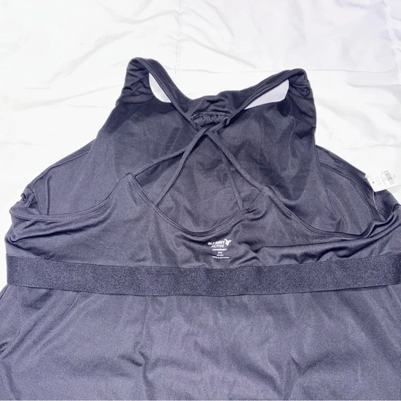 Old Navy Active Black PowerSoft Strappy Back Shelf Bra Tank Top XXL - Picture 4 of 6